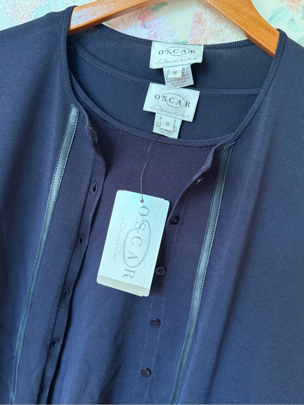 Oscar de la Renta set top and cardigan Navy Button-Front Cardigan